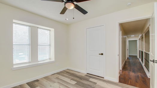 Friendswood 2-story, 5-bed 1107 Londonderry Avenue-idx