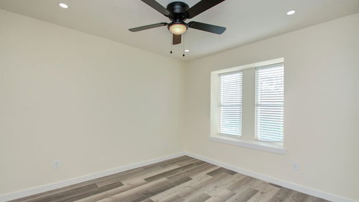 Friendswood 2-story, 5-bed 1107 Londonderry Avenue-idx
