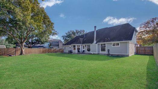Friendswood 2-story, 5-bed 1107 Londonderry Avenue-idx