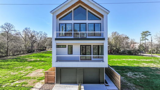 Friendswood 3-story, 3-bed 204 Quaker Drive-idx