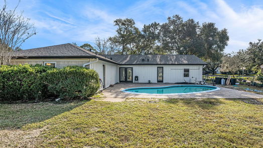 Friendswood 1-story, 3-bed 312 S Shadowbend Avenue-idx