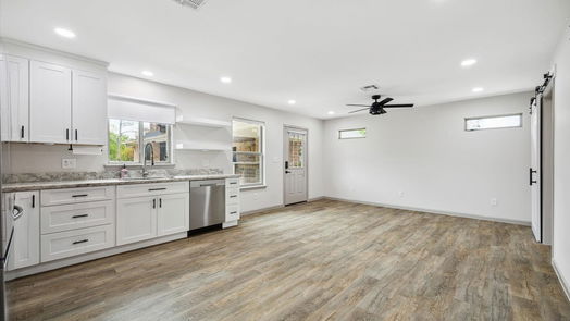 Friendswood 1-story, 6-bed 203 Chester Drive-idx