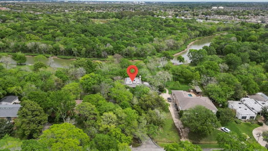 Friendswood 3-story, 4-bed 2207 Pine Drive-idx