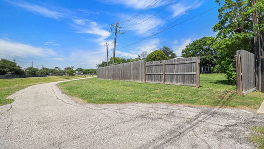 Friendswood 2-story, 4-bed 15831 Contender Lane-idx