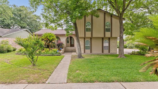 Friendswood 2-story, 3-bed 117 Saint Andrews Drive-idx