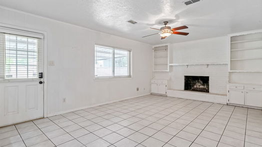 Friendswood 2-story, 3-bed 117 Saint Andrews Drive-idx