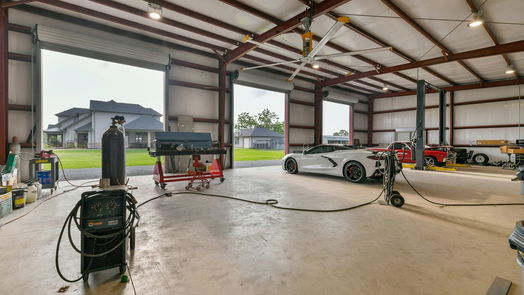 Friendswood 2-story, 6-bed 1913 Lundy Lane-idx