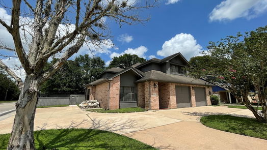 Friendswood 2-story, 4-bed 1201 Deepwood Drive-idx