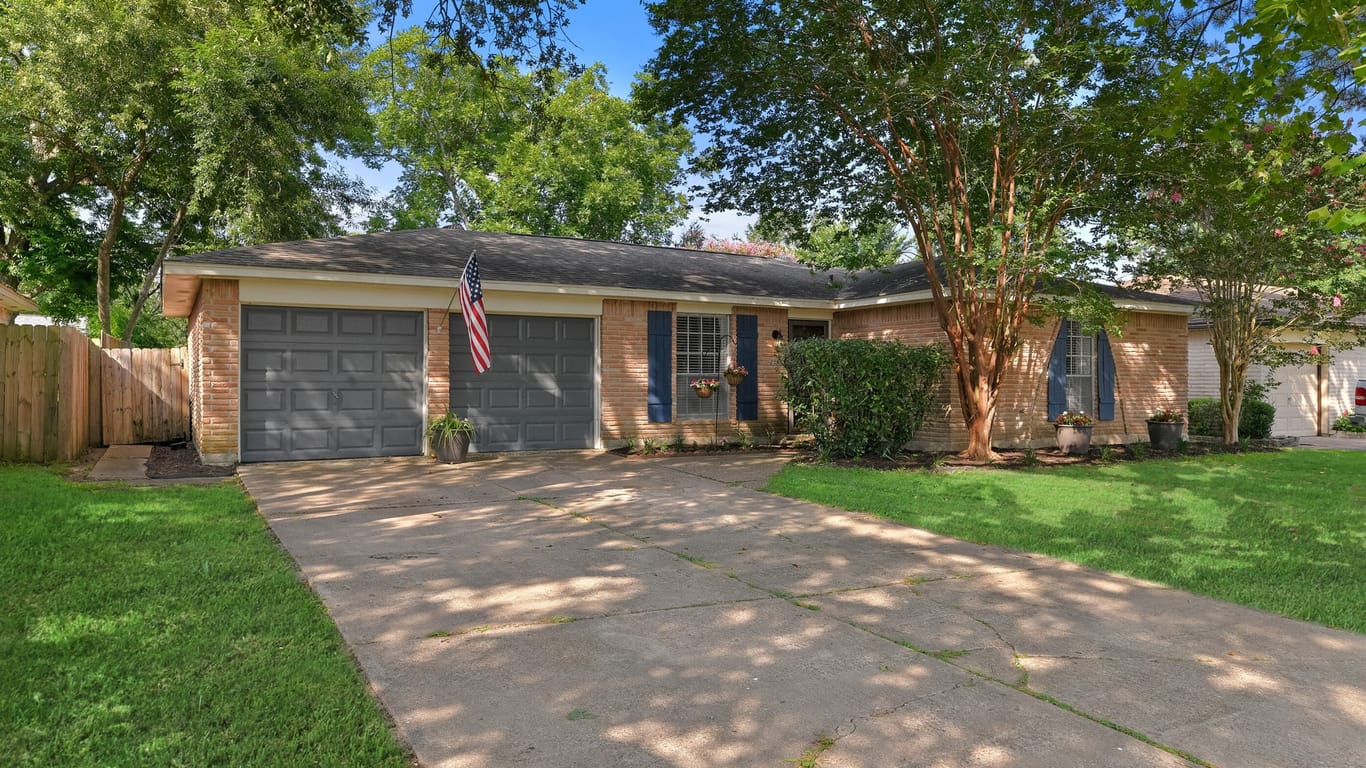 Friendswood 1-story, 4-bed 16819 David Glen Drive-idx