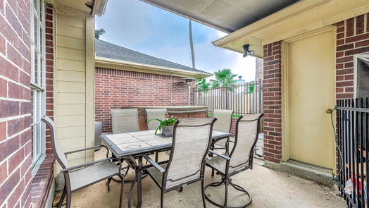 Friendswood 1-story, 3-bed 1909 Desota Street-idx