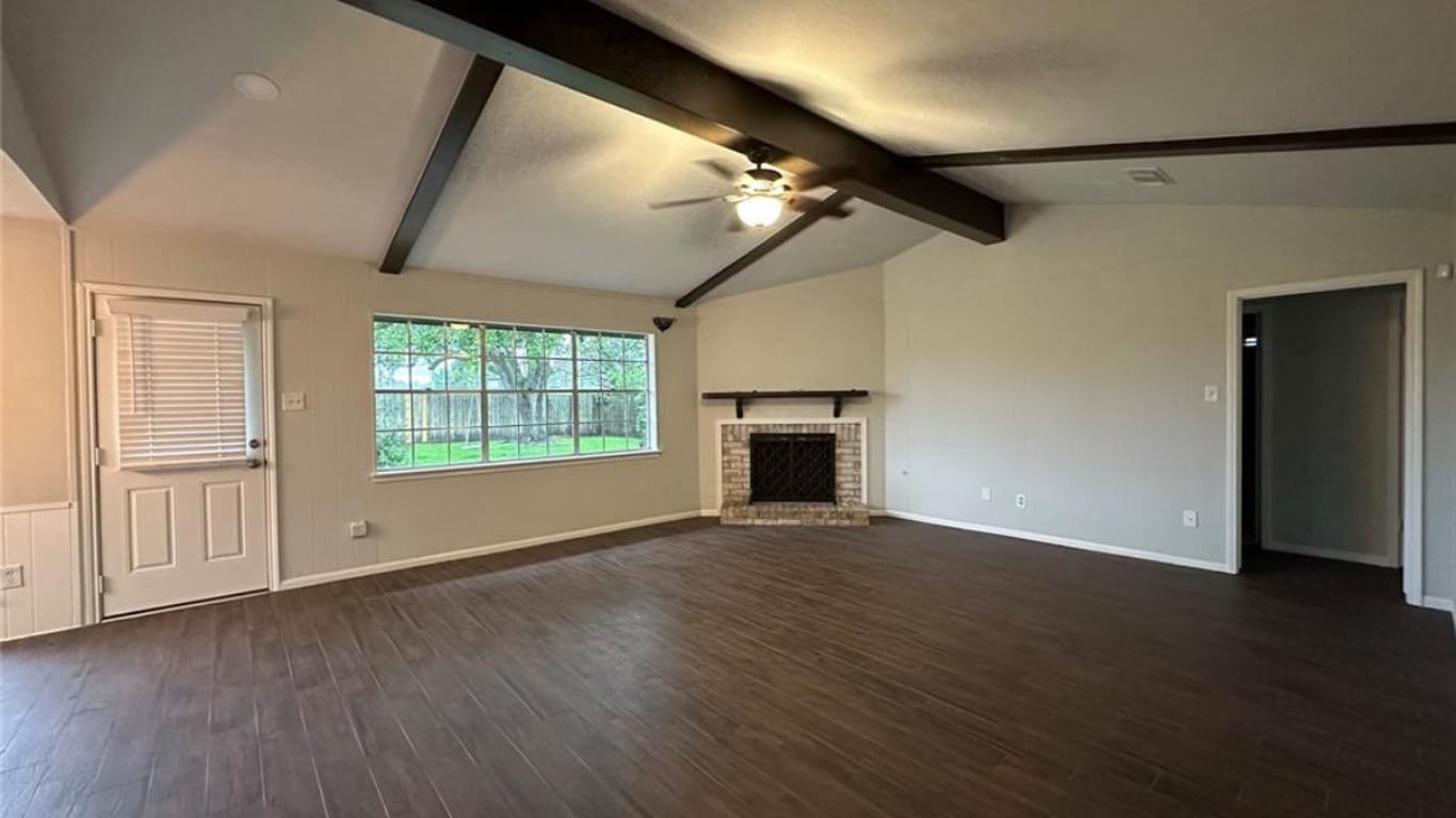 Friendswood 1-story, 3-bed 605 Mary Ann Drive-idx