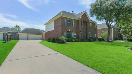 Friendswood 2-story, 5-bed 1706 Sun Meadow Drive-idx