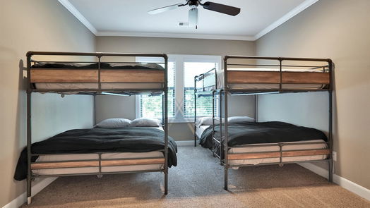 Friendswood null-story, 5-bed 403 W Spreading Oaks Avenue-idx