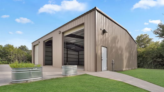 Friendswood null-story, 5-bed 403 W Spreading Oaks Avenue-idx