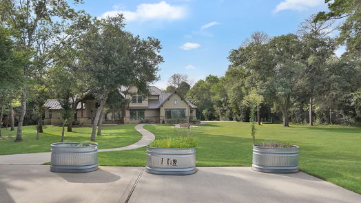 Friendswood null-story, 5-bed 403 W Spreading Oaks Avenue-idx