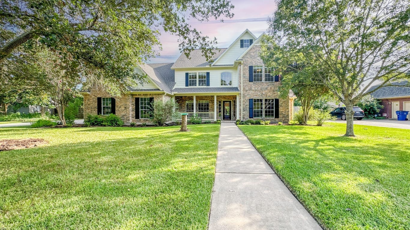 Friendswood 2-story, 4-bed 906 Knights Court-idx