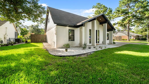 Friendswood null-story, 3-bed 408 Briarmeadow Avenue-idx