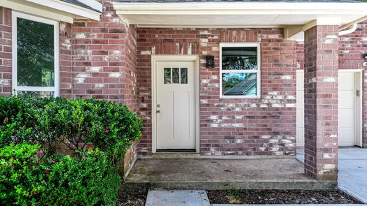 Friendswood 2-story, 5-bed 4803 Five Knolls Drive-idx