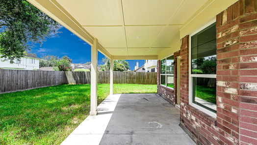 Friendswood 2-story, 5-bed 4803 Five Knolls Drive-idx