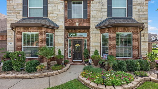 Friendswood 2-story, 5-bed 1102 Sydney Lane-idx