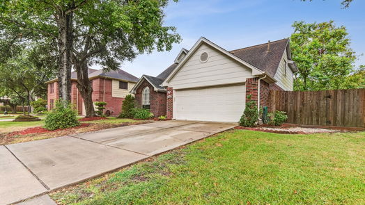 Friendswood 2-story, 3-bed 4422 Boy Scout Drive-idx