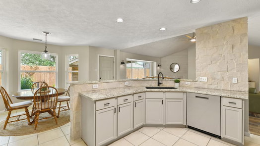 Friendswood 1-story, 3-bed 2707 Beacon Bay Circle-idx