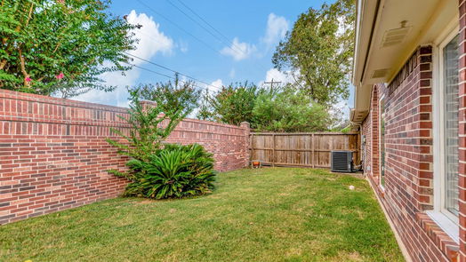 Friendswood 1-story, 3-bed 302 Pine Creek Drive-idx