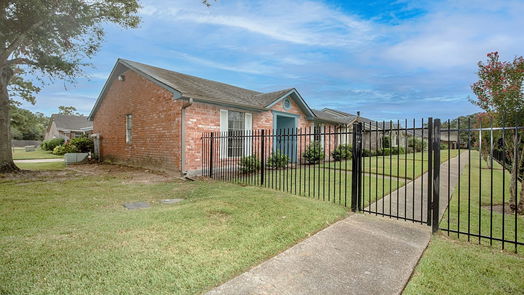 Friendswood 1-story, 3-bed 3724 Laura Leigh Drive-idx