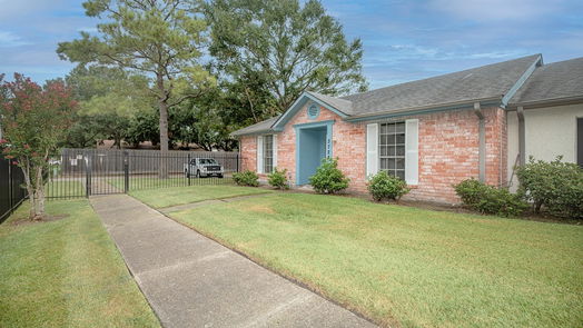 Friendswood 1-story, 3-bed 3724 Laura Leigh Drive-idx