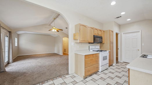 Friendswood 1-story, 3-bed 307 Dover Lane-idx