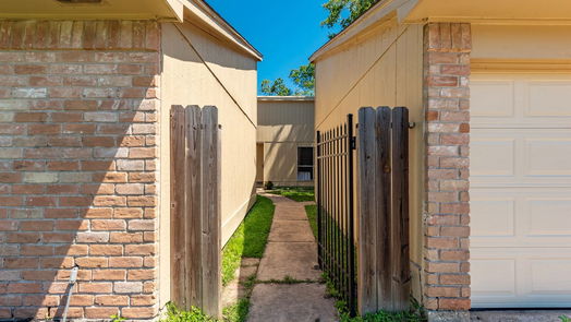 Friendswood 1-story, 3-bed 16407 Tibet Road-idx