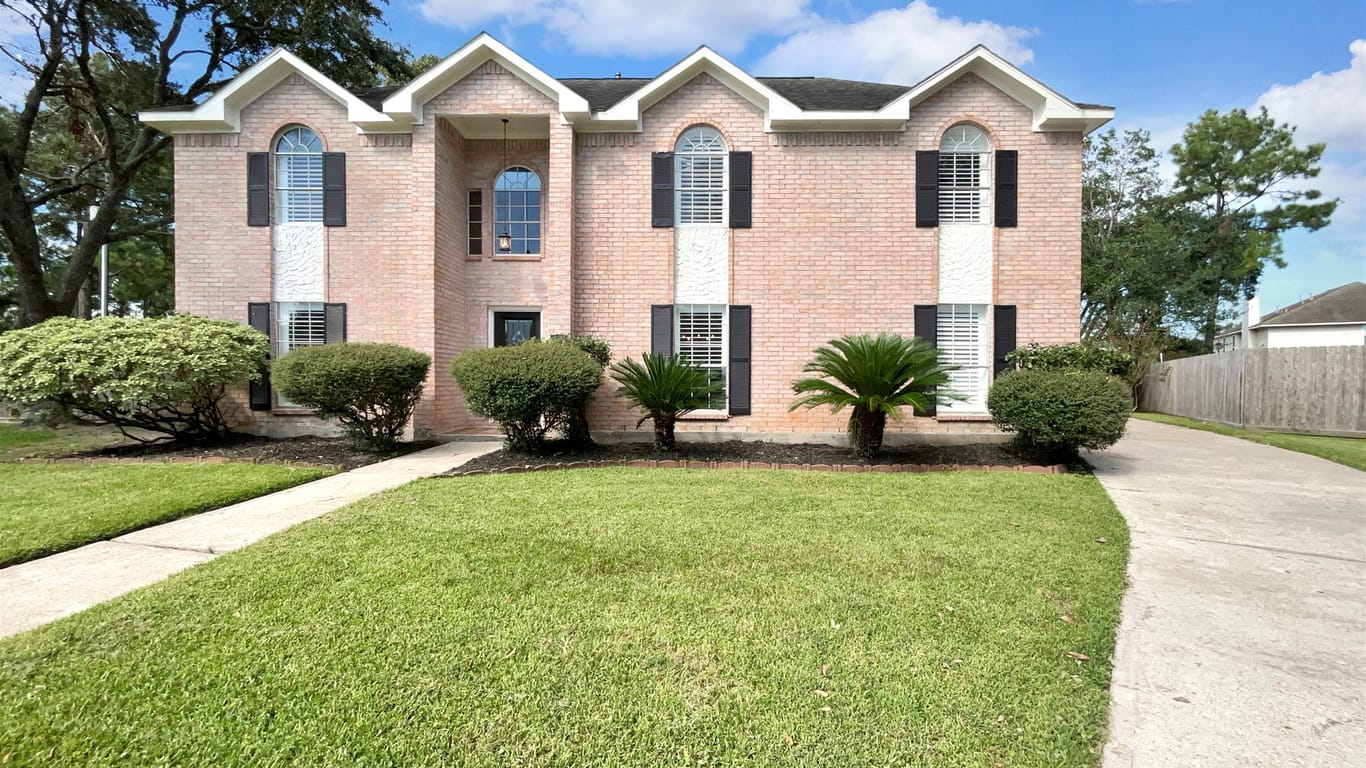 Friendswood 2-story, 5-bed 706 Juliabora Court-idx