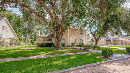 Friendswood 2-story, 4-bed 212 Palm Aire Drive-idx