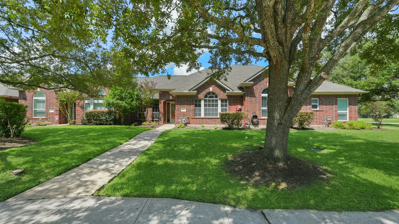 Friendswood 1-story, 2-bed 206 Clearview Avenue C-idx