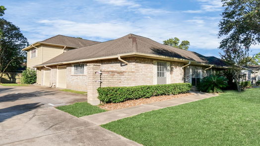 Friendswood 1-story, 2-bed 17122 Blackhawk Boulevard-idx