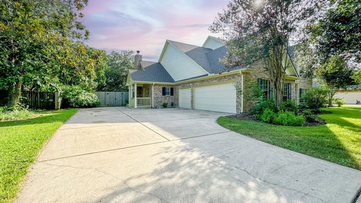 Friendswood 2-story, 4-bed 906 Knights Court-idx