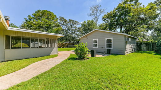 Friendswood 1-story, 3-bed 1306 Frontier Lane-idx