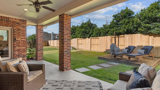 Friendswood 2-story, 5-bed 904 Cozy Hollow Court-idx