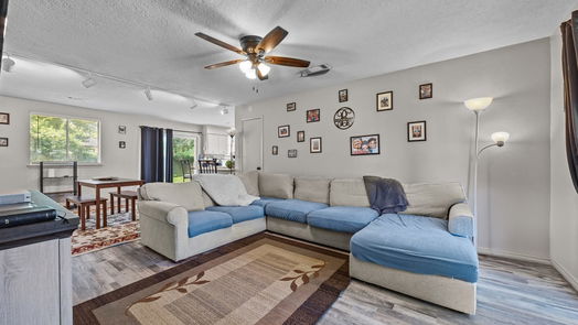 Friendswood 1-story, 3-bed 502 Brendon Park Lane-idx