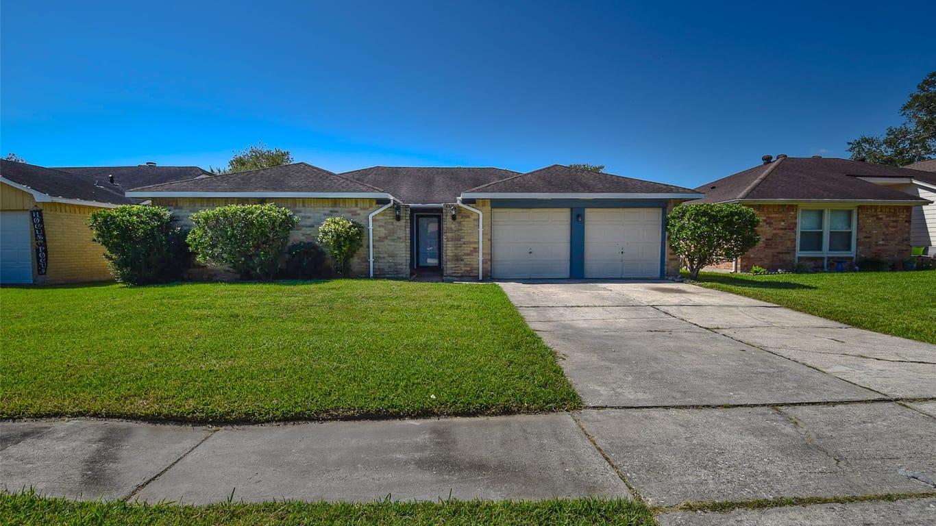 Friendswood 1-story, 3-bed 2154 Pilgrims Point Drive-idx