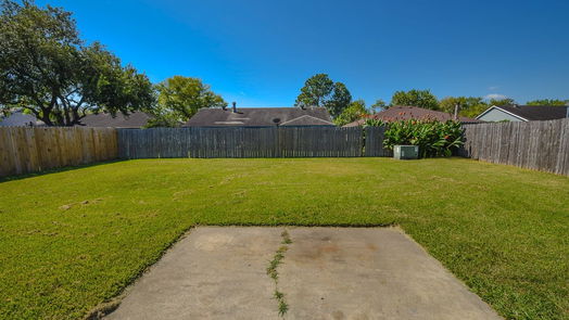 Friendswood 1-story, 3-bed 2154 Pilgrims Point Drive-idx