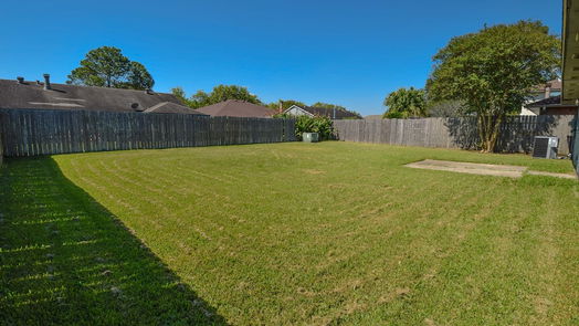 Friendswood 1-story, 3-bed 2154 Pilgrims Point Drive-idx