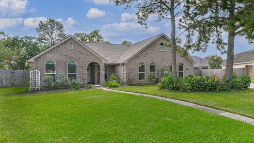 Friendswood 1-story, 5-bed 700 Piney Ridge Drive-idx