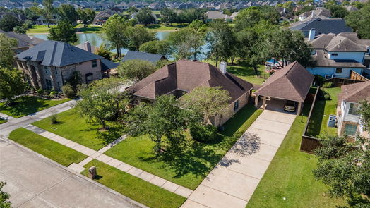 Friendswood 1-story, 4-bed 1914 Sandy Lake Drive-idx