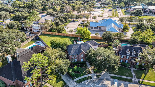 Friendswood 2-story, 5-bed 916 Laurelfield Drive-idx