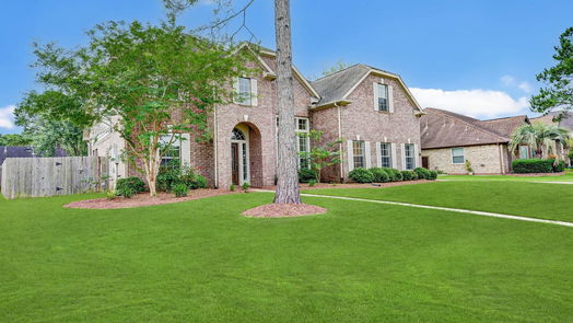 Friendswood 2-story, 5-bed 1409 Cambridge Drive-idx