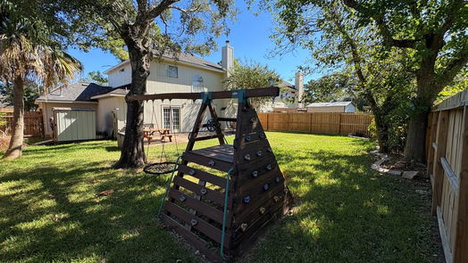 Friendswood 2-story, 3-bed 15522 Constitution Lane-idx