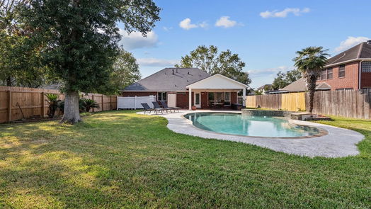 Friendswood null-story, 3-bed 16035 Cedar Gully Drive-idx