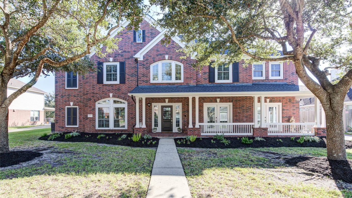 Friendswood 2-story, 6-bed 2007 Sandy Lake Drive-idx