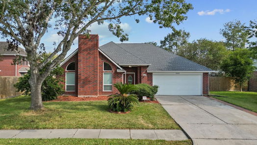 Friendswood null-story, 3-bed 16035 Cedar Gully Drive-idx